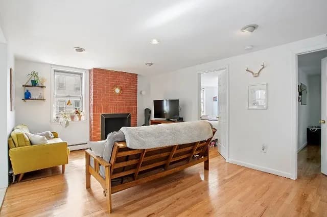 Patricia Vance - 58 Devoe Street #2 1 of 15