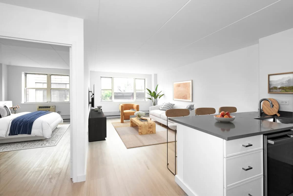 Carole Bloom - 301 Elizabeth Street #1016 1 of 15