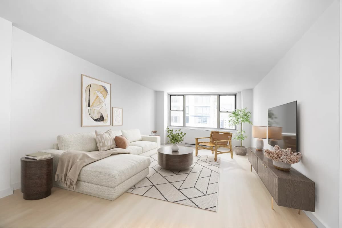 Carole Bloom - 166 East 34th Street #604 1 of 15