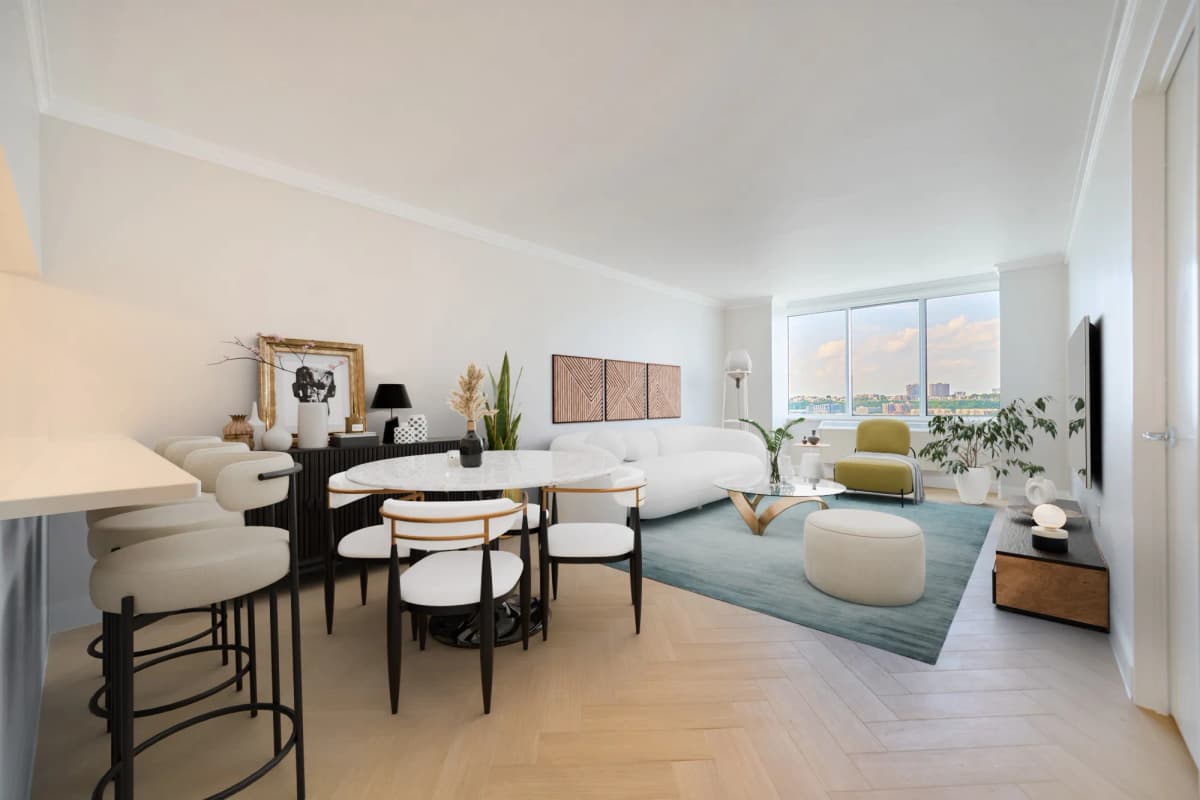 Valeriia Hordiienko - 160 Riverside Boulevard #4A 1 of 15