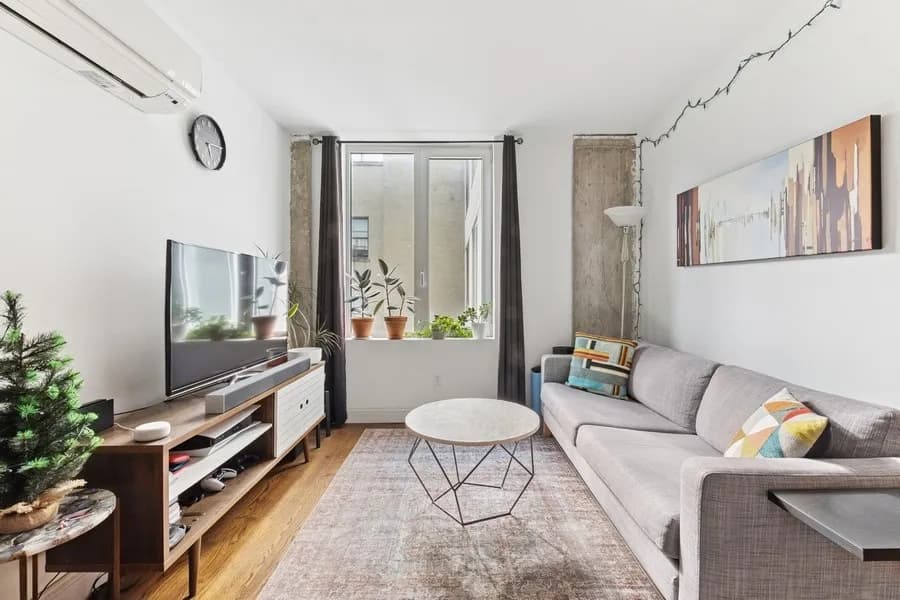 The Pucker - 954 Bergen Street #4F 1 of 11