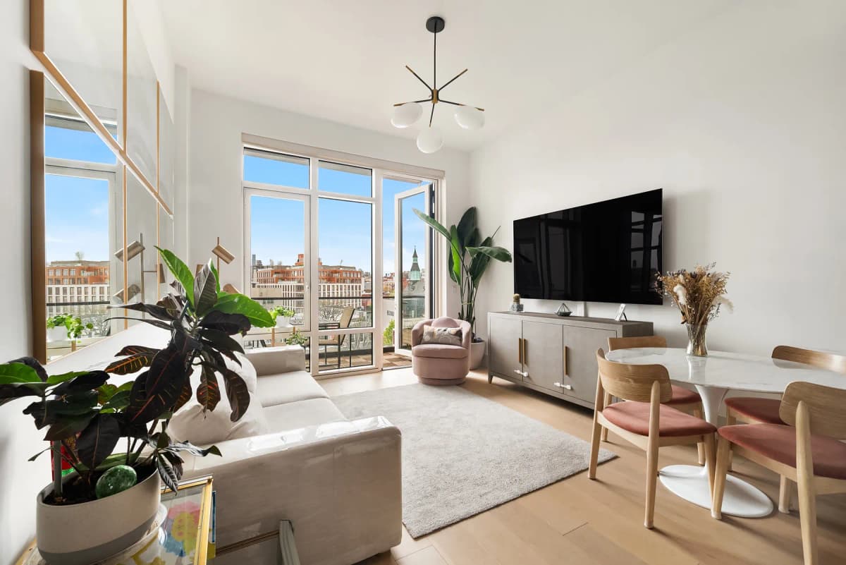 Leora Aimee Hasas - 308 North 7th Street #7E 1 of 13