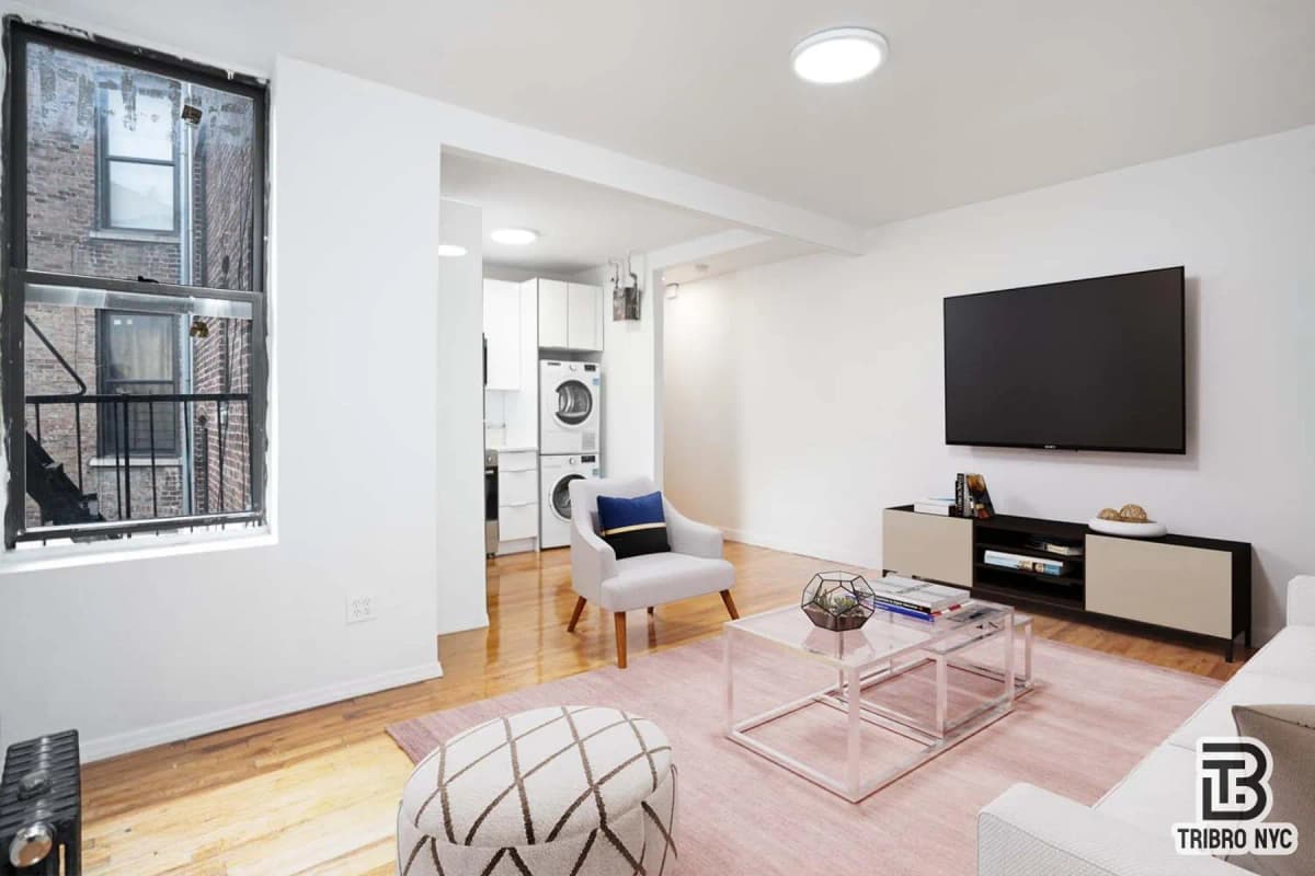TriBro Group - 136 Edgecombe Avenue #3C 1 of 15