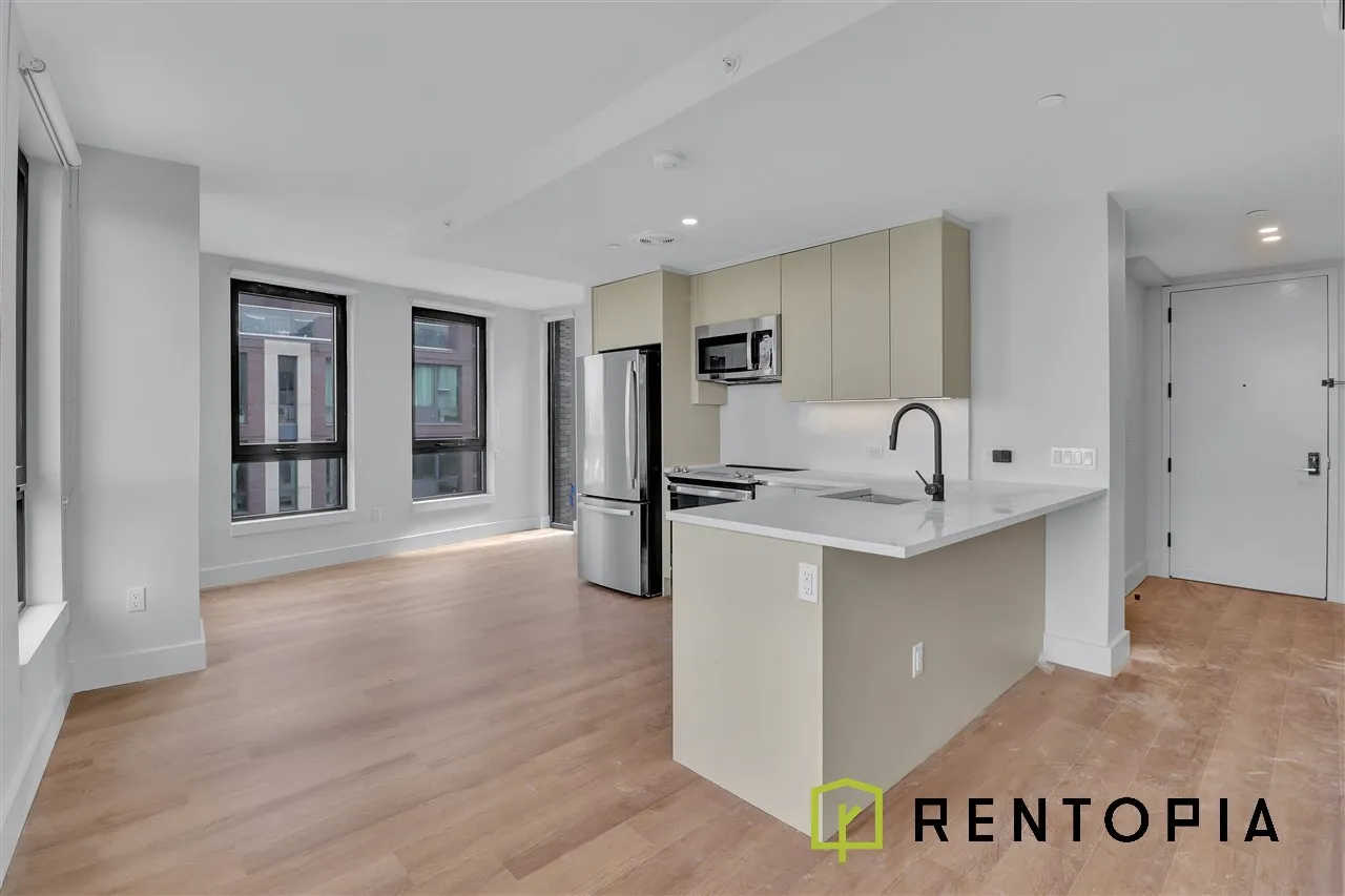 Rentopia Listings - 130 Hope Street #202N 1 of 15