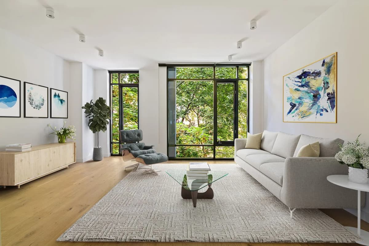 Lauren Pepin - 342 West 15th Street #PARLOR 1 of 13