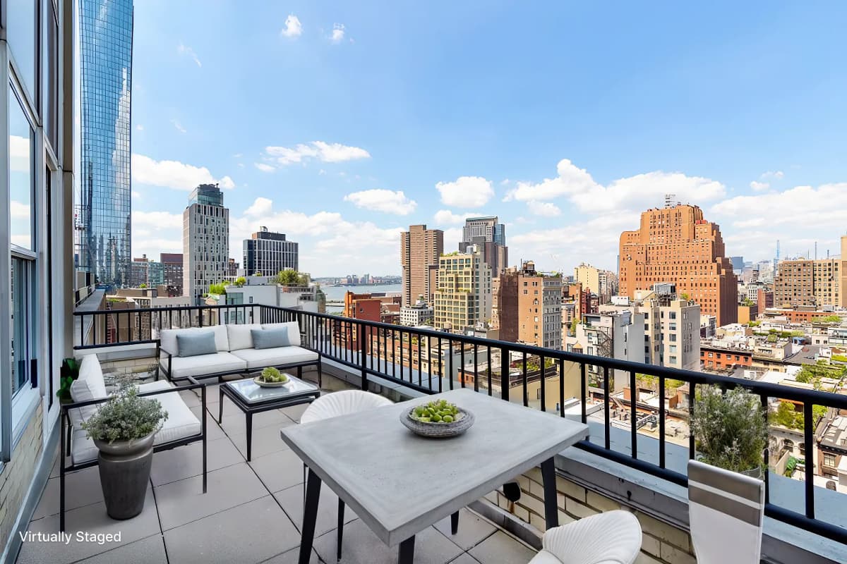 Real New York - 50 Murray Street #1345 1 of 15