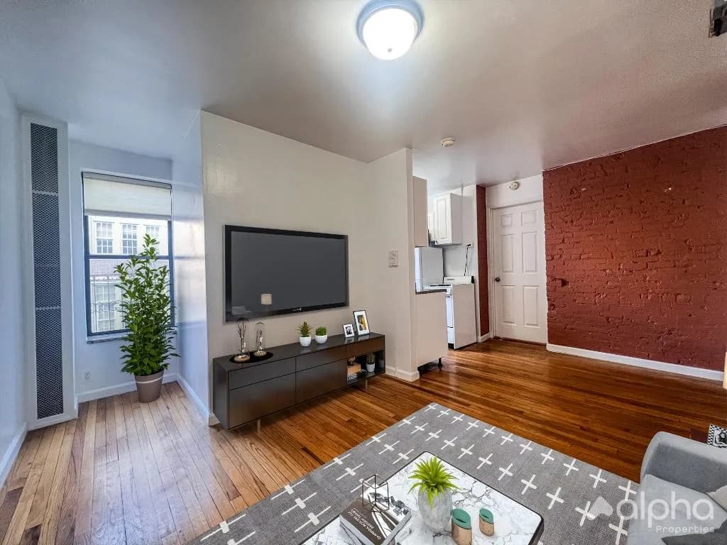 Alejandro Alvarez Rendon - 332 East 95th Street #6 1 of 15
