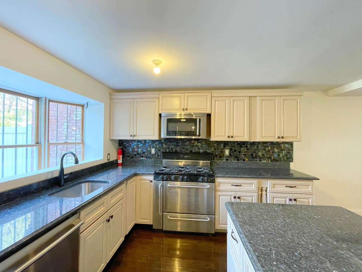 Keishera James - 597 Saint Mark's Avenue GARDEN-Apt 1 of 15