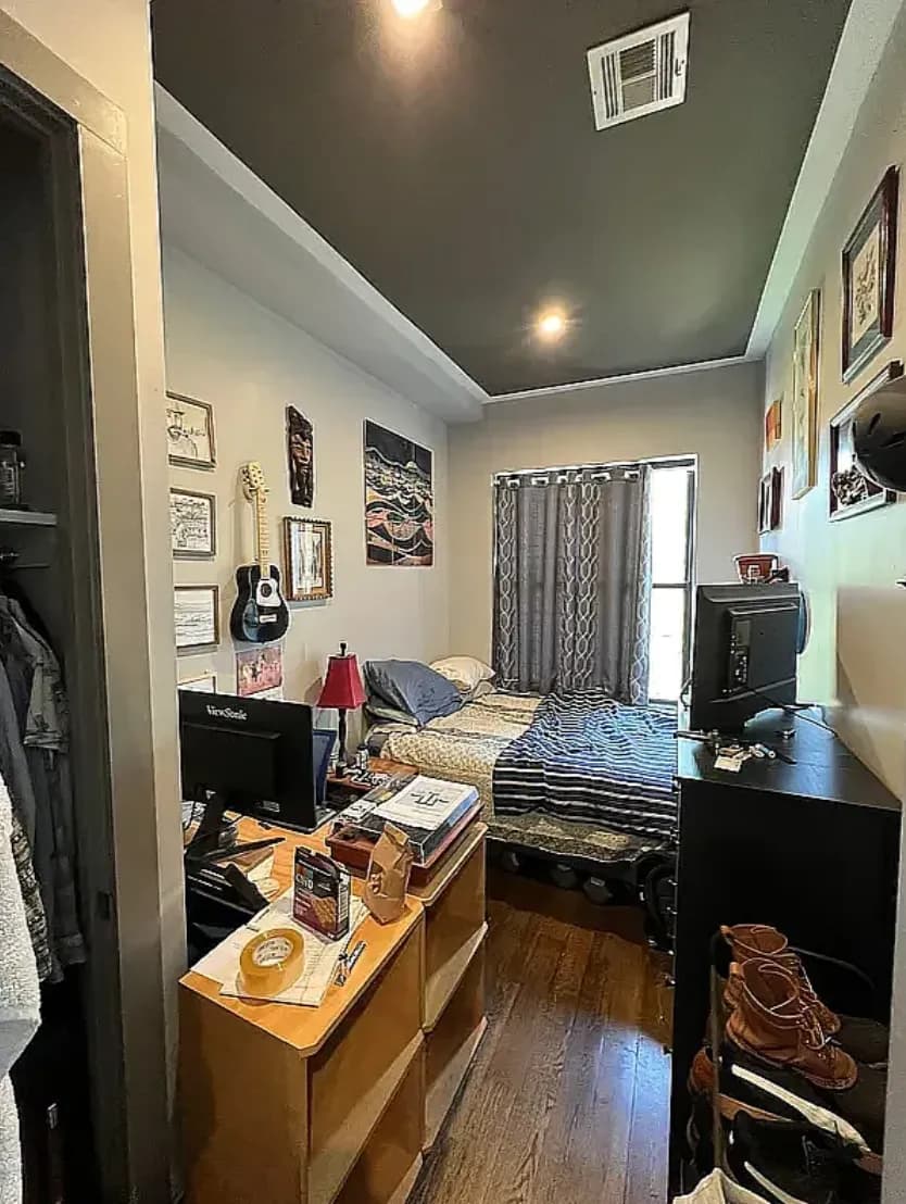 Ilan Maslow - 228 Jefferson Street #2B 1 of 10