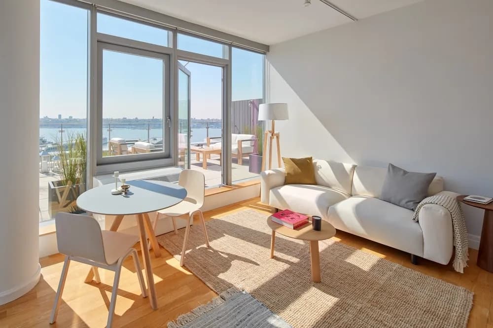 Mercedes House - 550 West 54th Street #2130 1 of 15