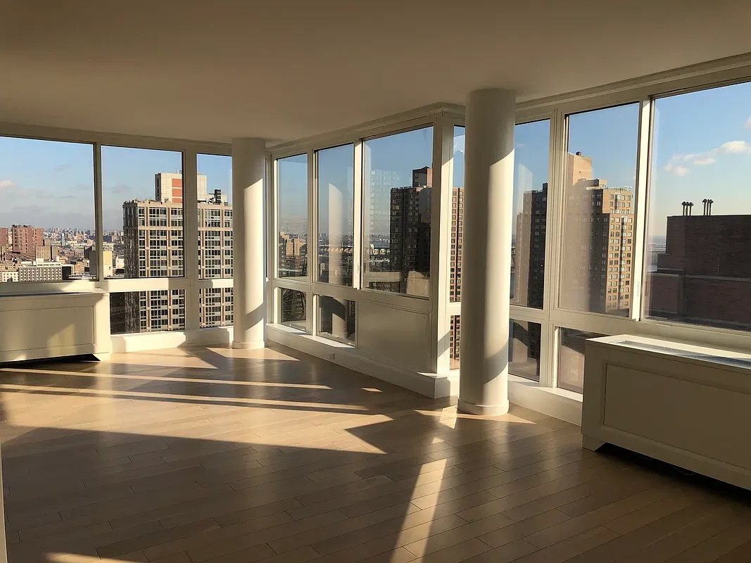 Aki Yamabe - 389 East 89th Street #29C 1 of 15