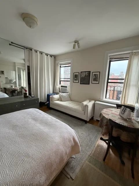 Natia Noble - 342 West 56th Street #7B 1 of 15
