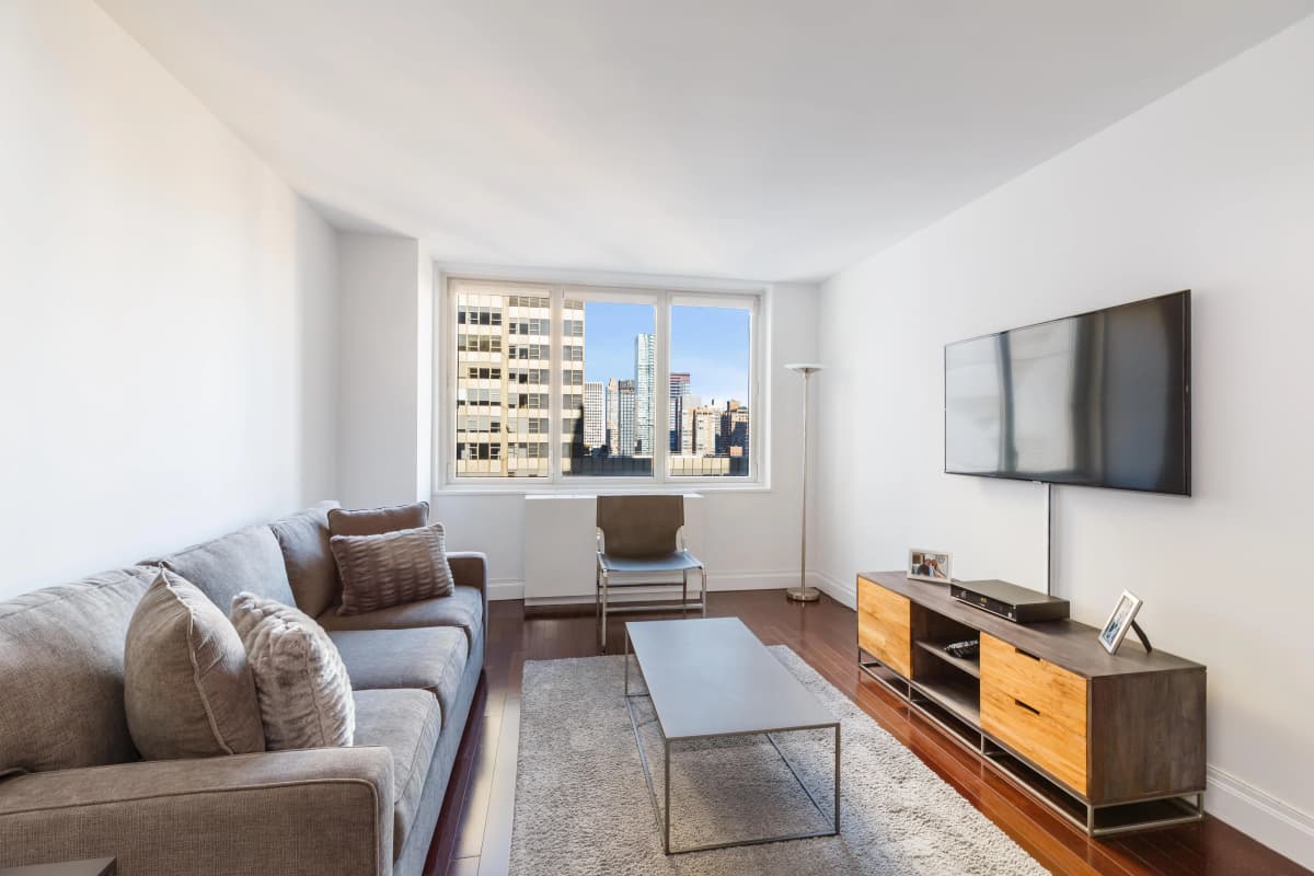 Shawn Williams - 212 East 47th Street #27A 1 of 15