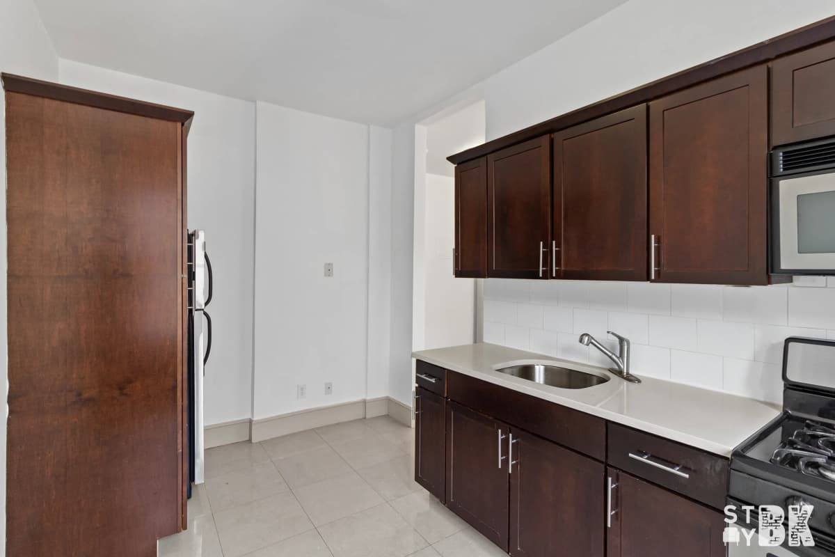 Yuliya Keller - 710 Avenue S #C 1 of 12