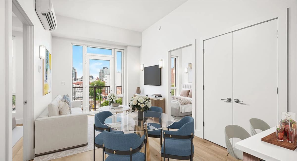 Leasing Office - 21 Linden Boulevard #6E 1 of 15