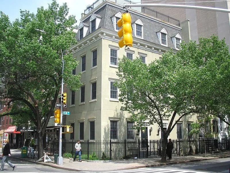 Marci Gilbert - 363 West 18th Street #B 1 of 15