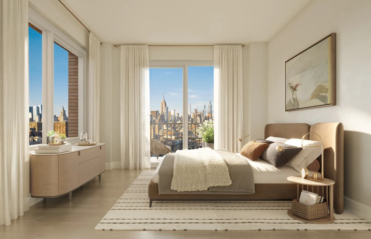 Daniela Roman - 280 East Houston Street #6P 1 of 14
