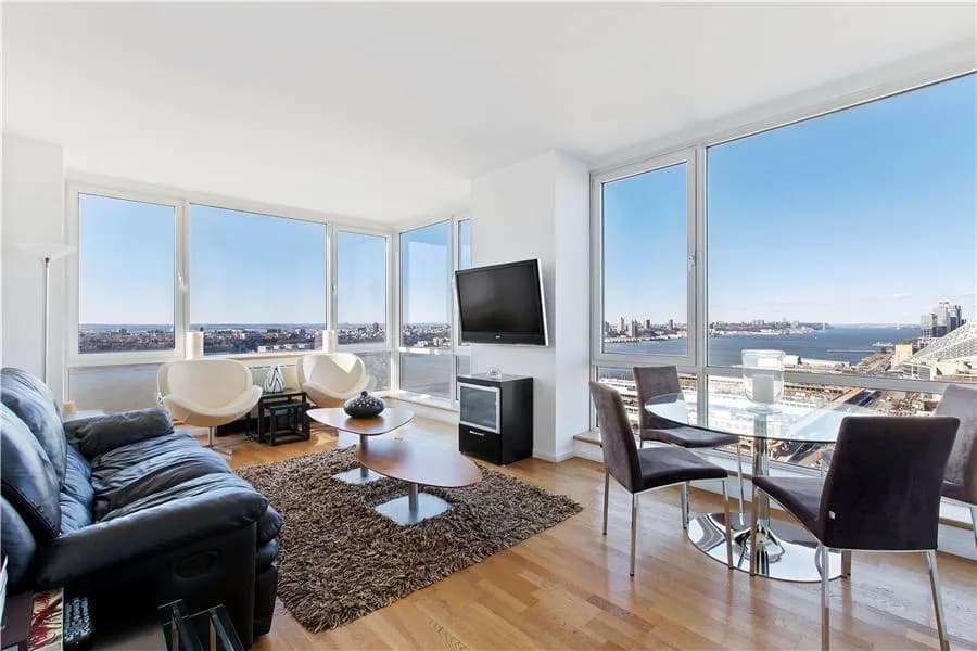 Jason Castano - 635 West 42nd Street #9B 1 of 15