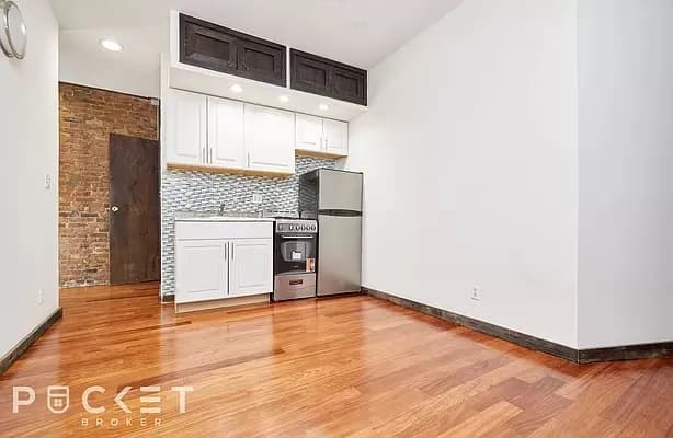 Diana Pfaff - 647 East 11th Street #1 1 of 15