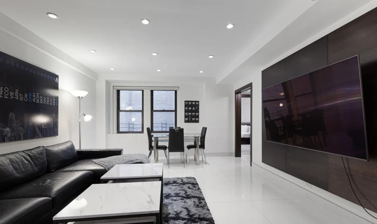 Giampaolo Ienna - 160 Central Park South #720 1 of 12