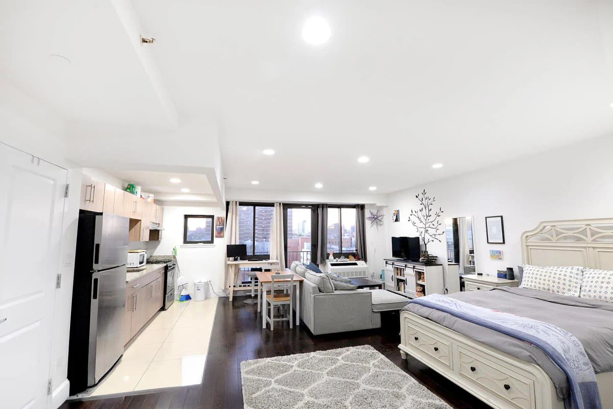 Tower 119 - 203 East 121st Street #801 1 of 15