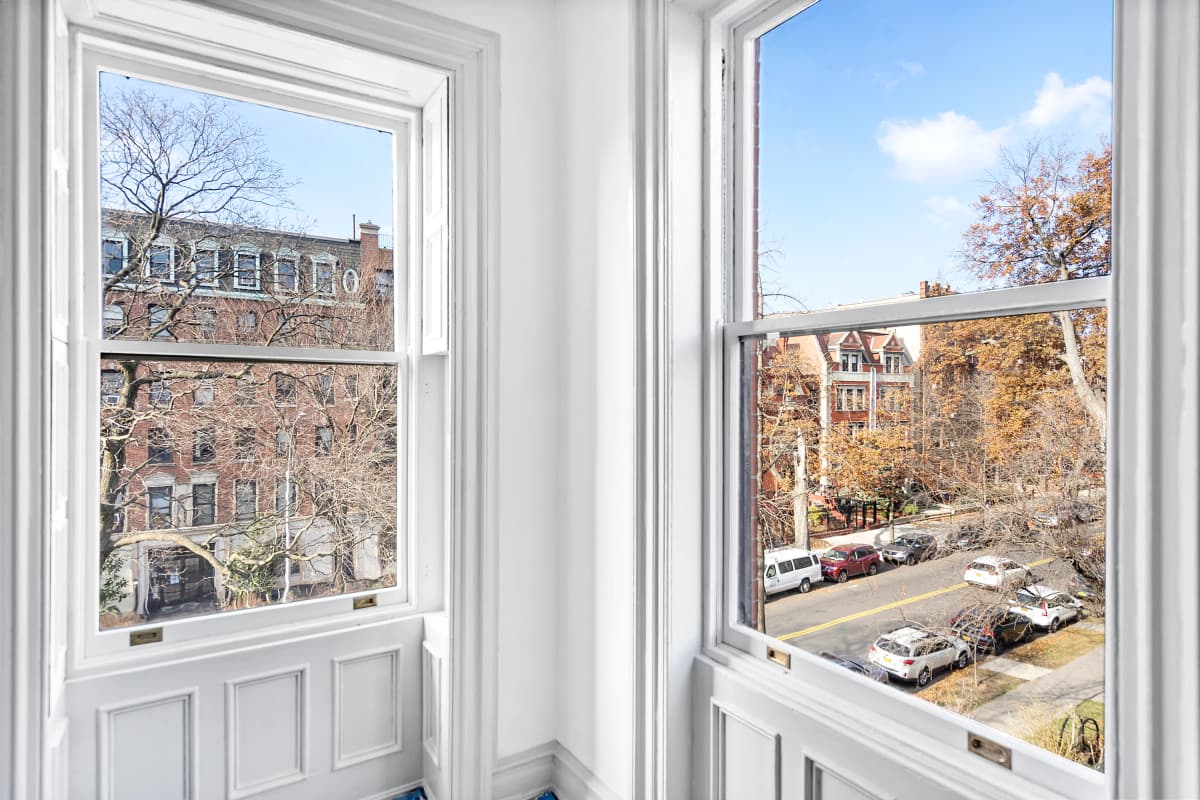 Keith Arthur - 419 Clinton Avenue #2 1 of 15