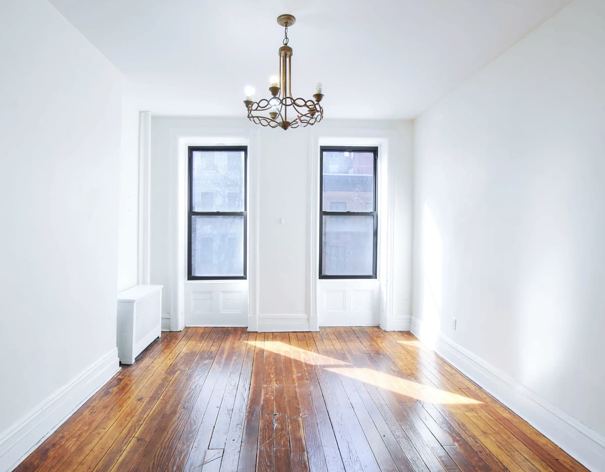 Antonio Hamimi - 515 East 87th Street #3E 1 of 11