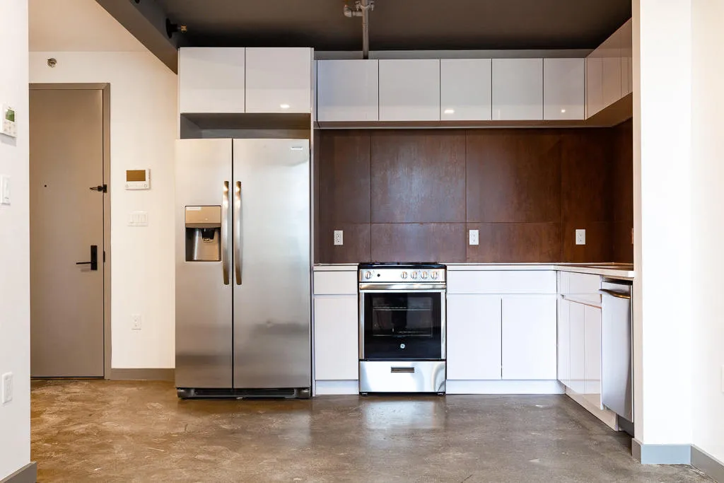 Nate Havlin - 410 Tompkins Avenue #4F 1 of 15