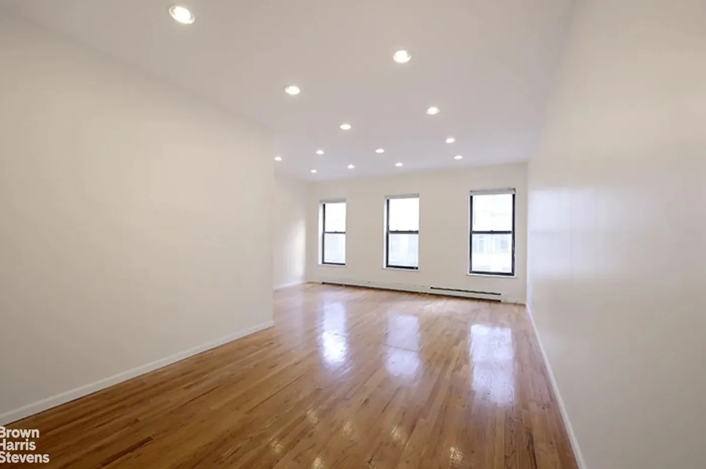 Alexandra Compton - 805 6th Avenue #3 1 of 15