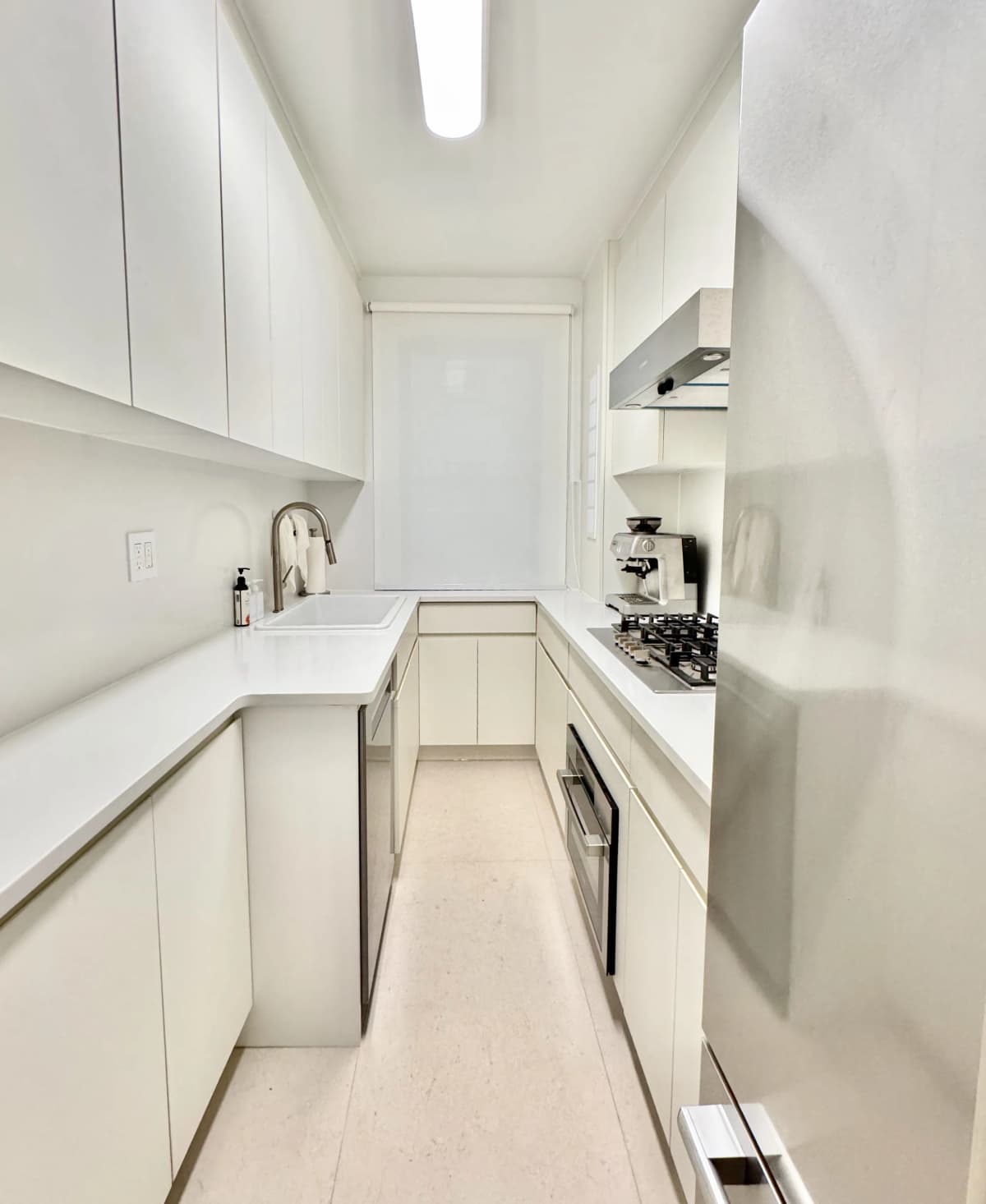 Cindy Li - 308 West 30th Street #3A 1 of 11