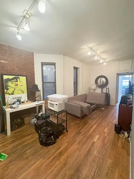 Fredrick Mowatt - 453 West 46th Street #3C 1 of 15