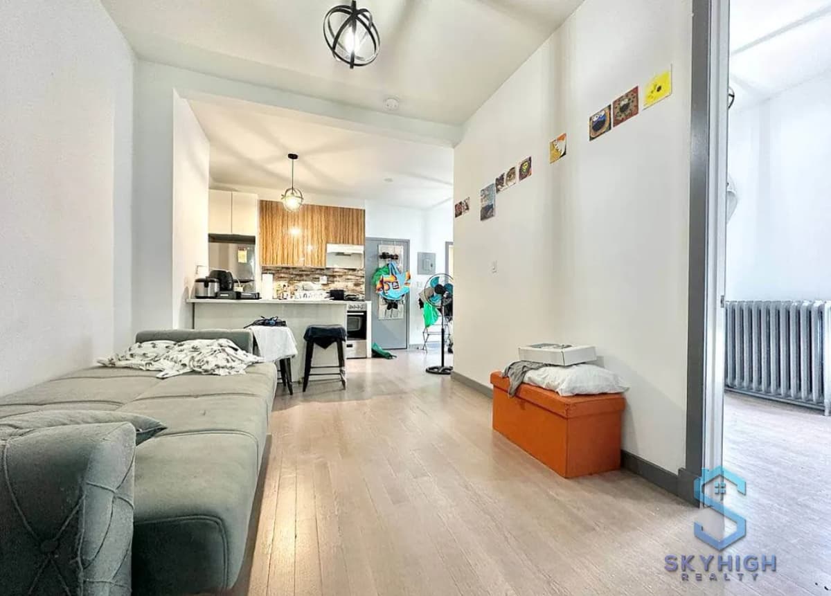 Jankos - 2553 Church Avenue #3B 1 of 15