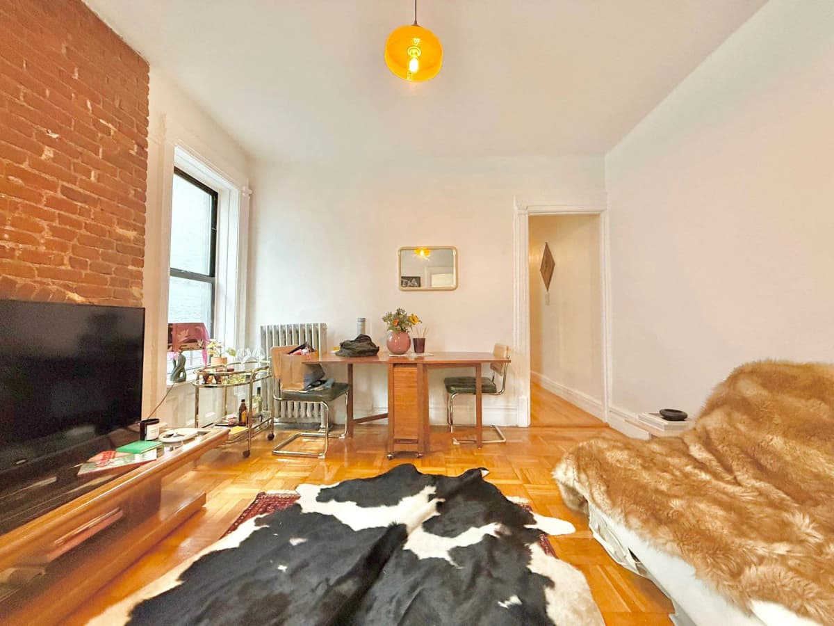 Shivo Beharry - 1054 Bergen Street #C2 1 of 14
