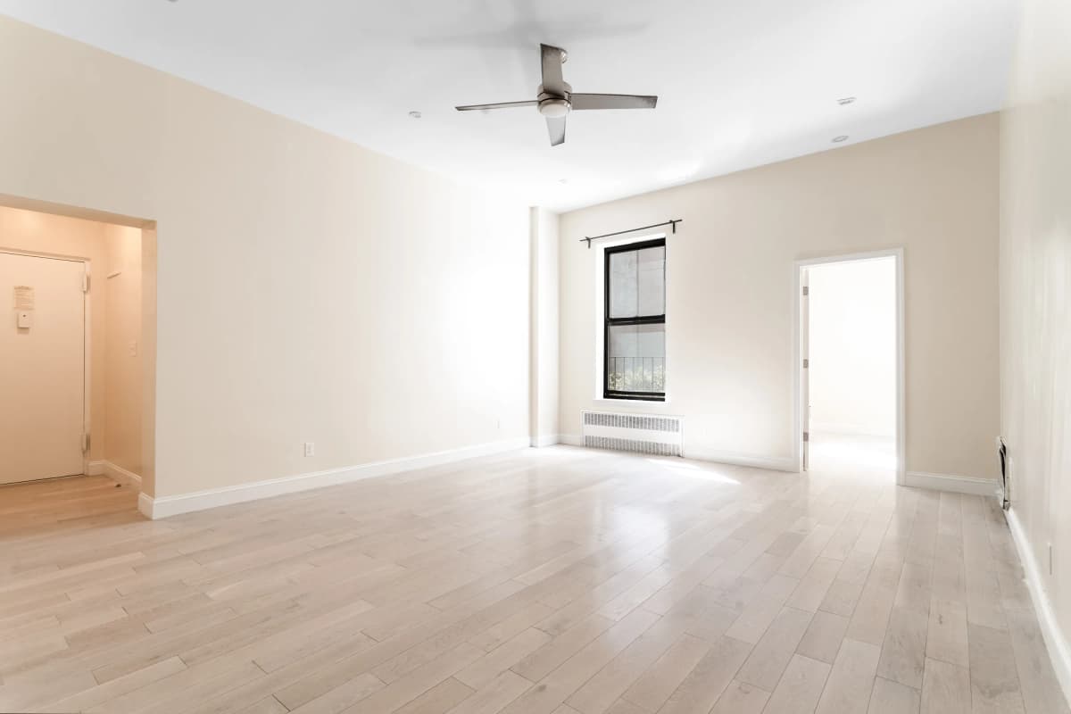 Daniel Lavian - 216 West 78th Street #3C 1 of 15
