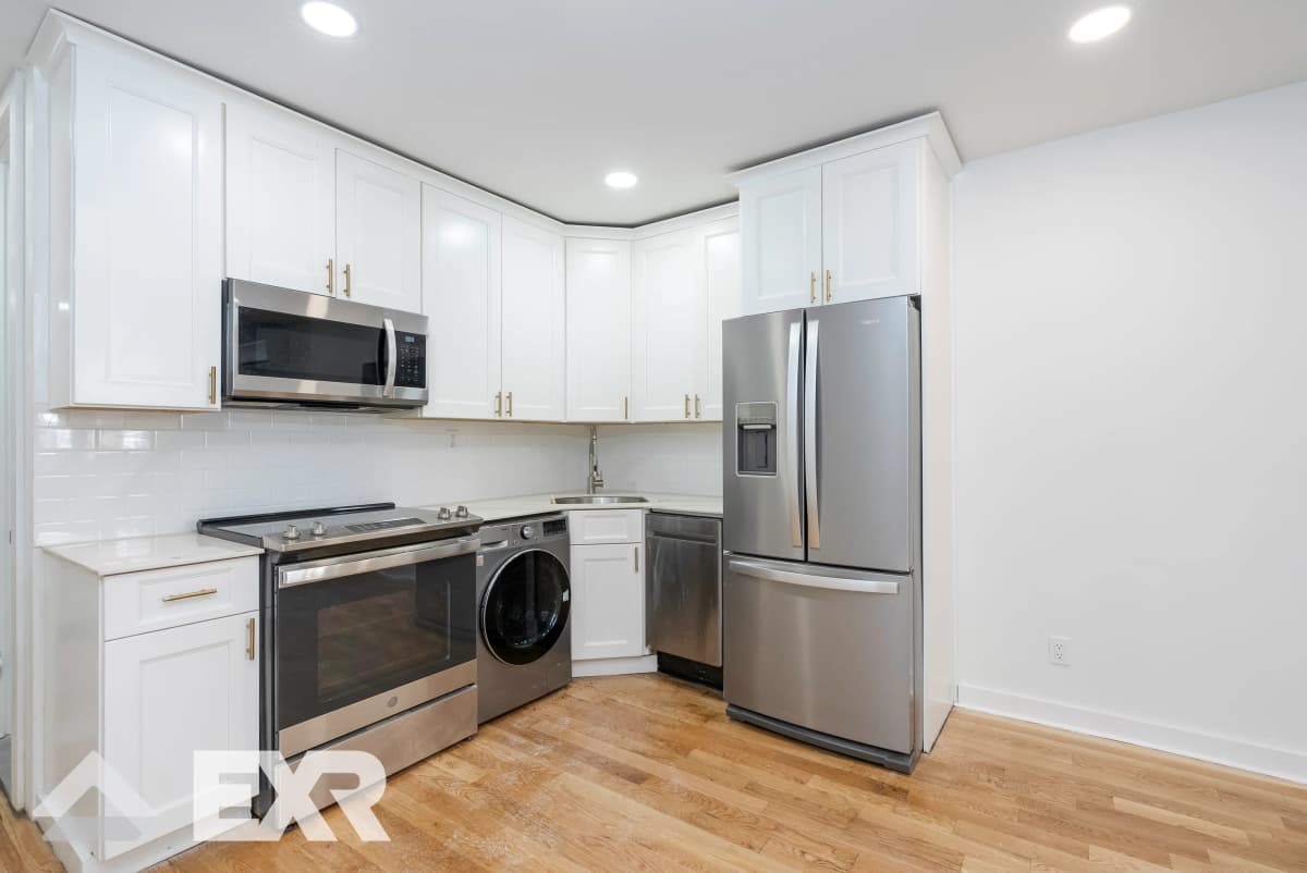 EXR Leasing Office - 354A Quincy Street #1A 1 of 15