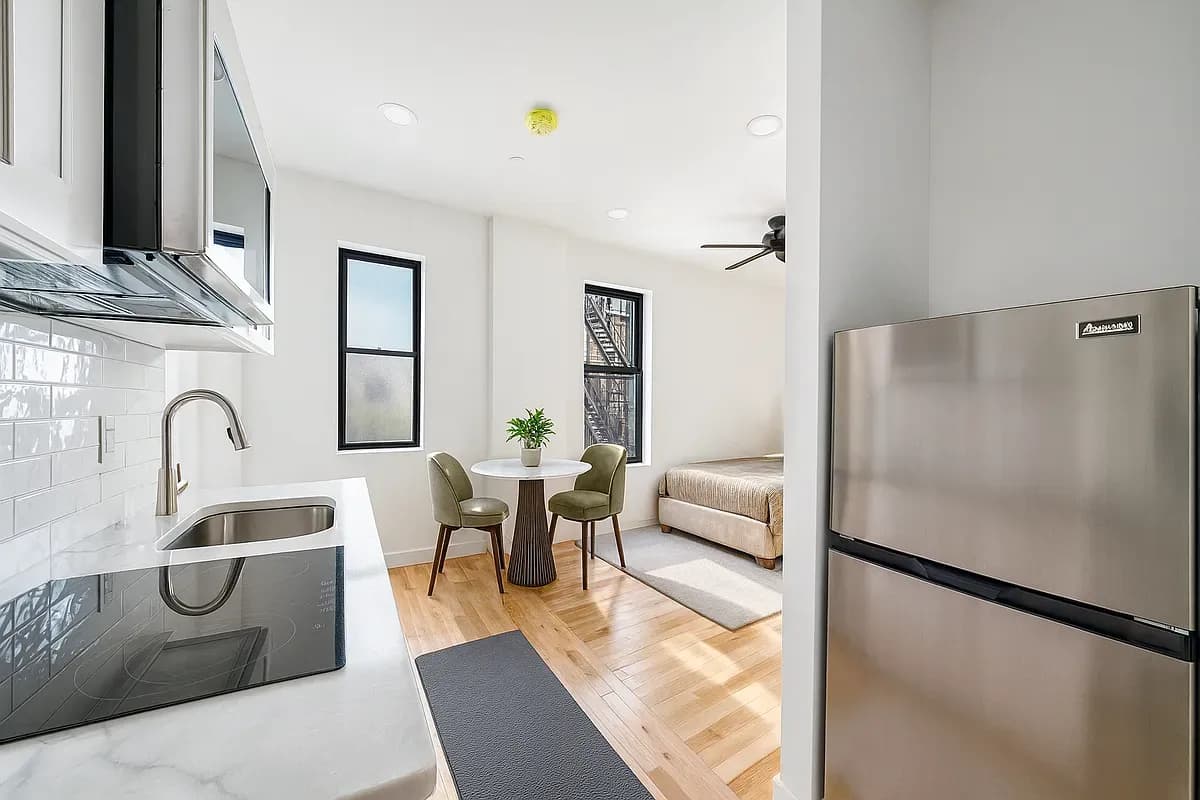 Uptown Leasing - 728 West 181st Street #56B 1 of 12