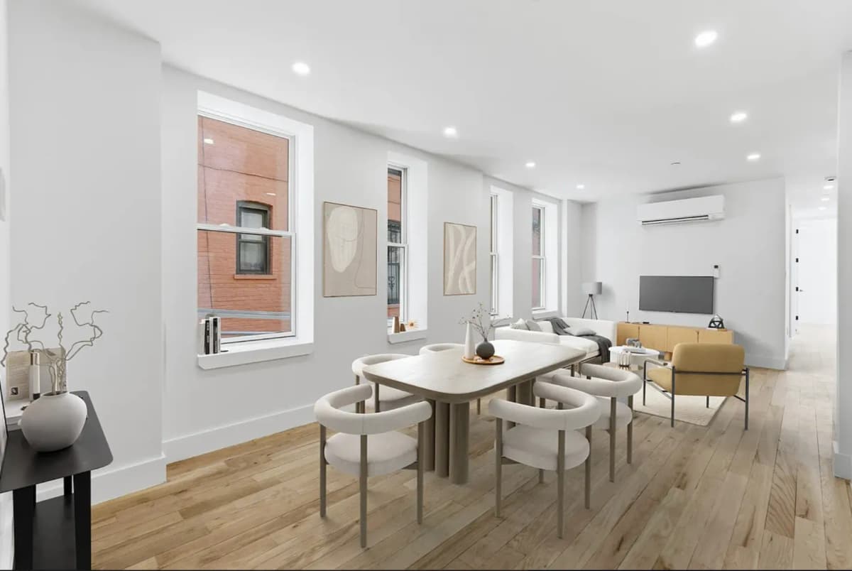 Marianne Verna - 376 Montgomery Street #1B 1 of 12
