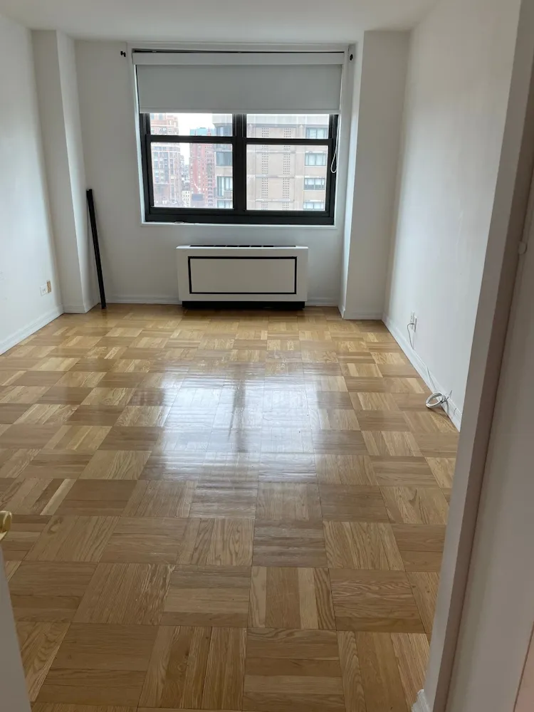 Jackie Maruschak - 200 East 72nd Street #12L 1 of 15