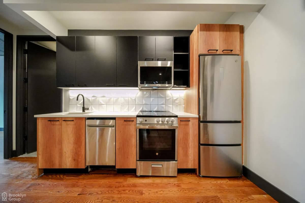 Kreshnik Cikaqi - 893 Willoughby Avenue #5A 1 of 15