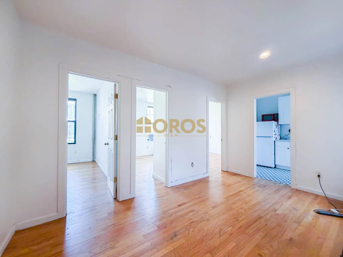 Gabriella Oros - 238 East 7th Street #21 1 of 15