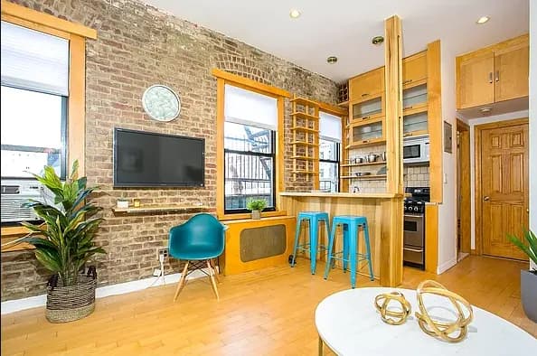 Abby Ziff - 342 West 56th Street #6B 1 of 15