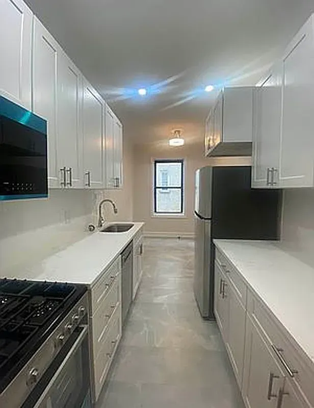 Ty Byrd - 625 Caton Avenue #4E 1 of 15