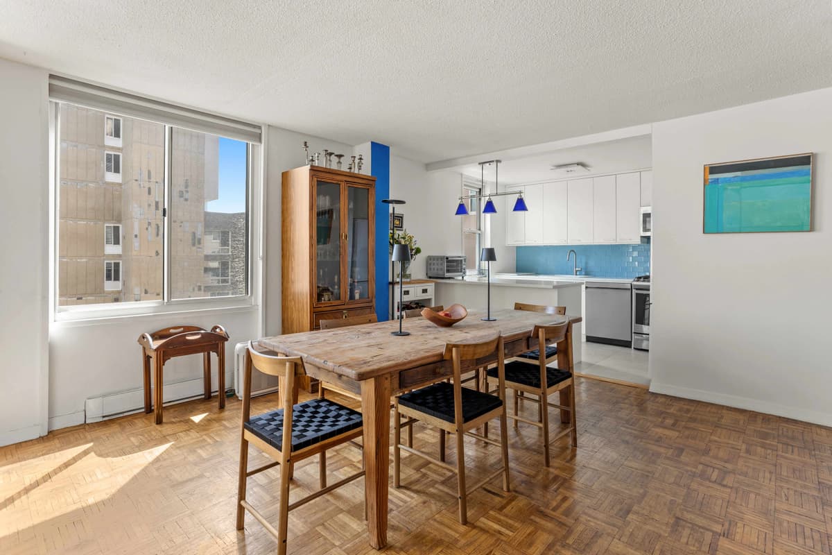 Nathan Xiang - 575 Main Street #1112 1 of 15