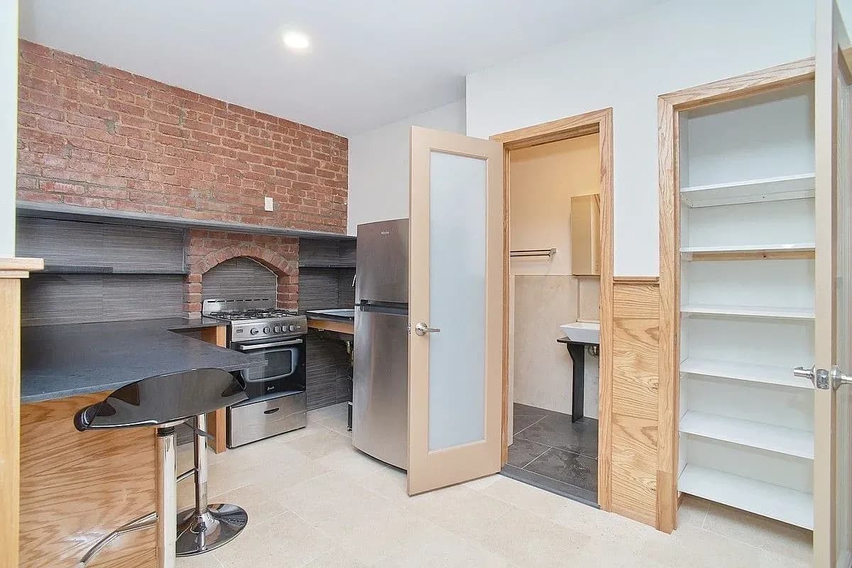 Sara Shihua Lu - 177 East 117th Street #4 1 of 13