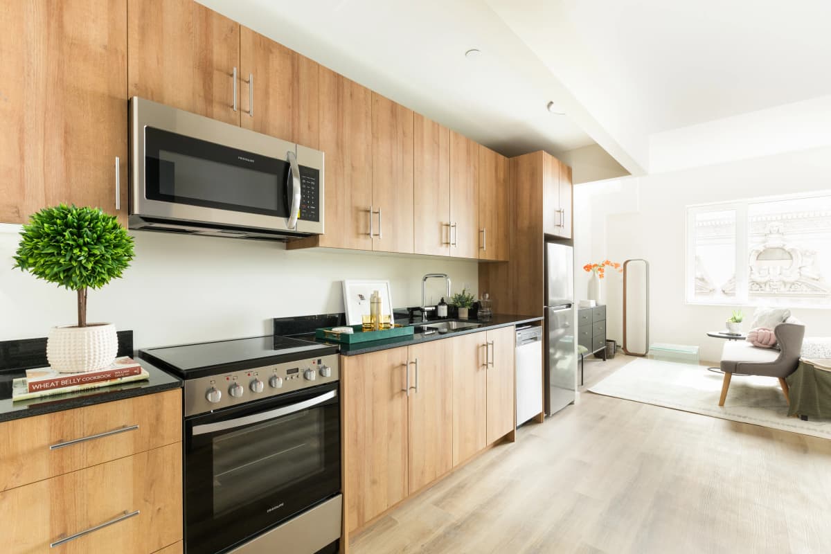 Rubaina Mumtaz - 8 Palmetto Street #305 1 of 15