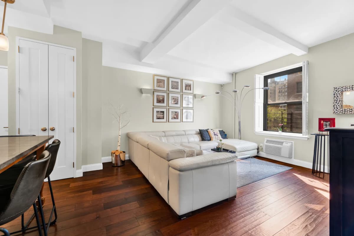 Endre Boksay - 23 East 10th Street #321 1 of 10