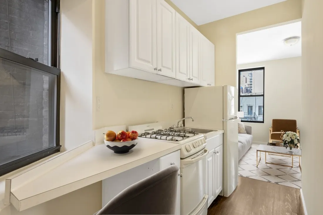 Jake Kerrigan - 1382 1st Avenue #19 1 of 12