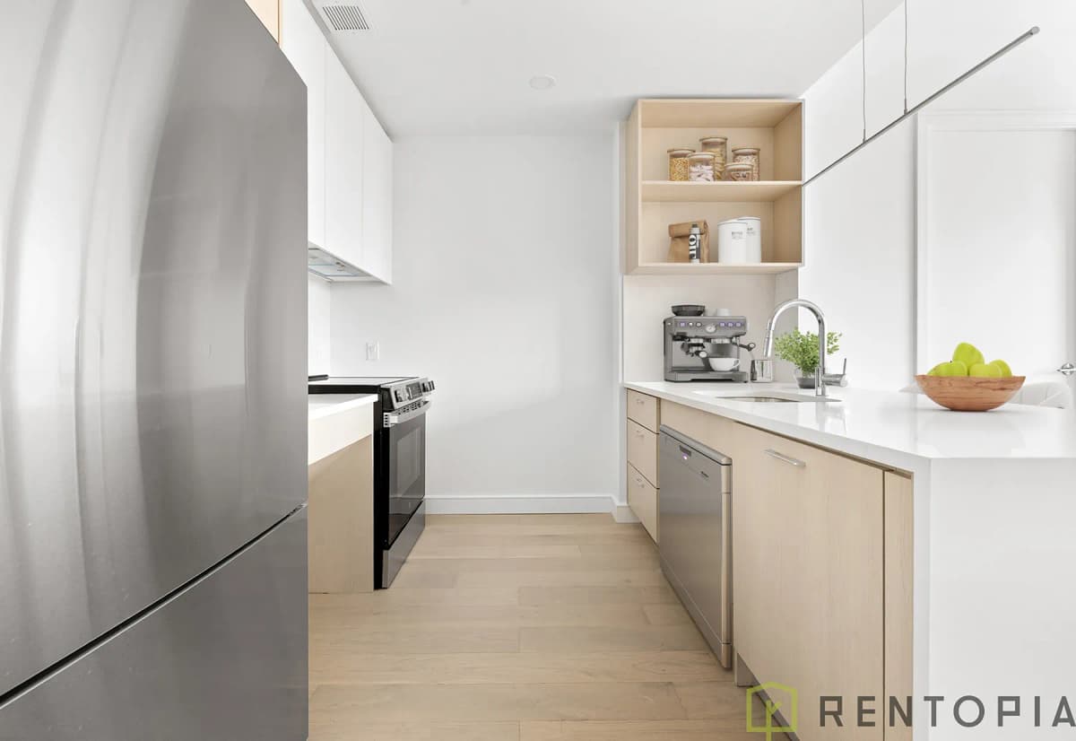 Rentopia Listings - 622 11th Avenue #705 1 of 15