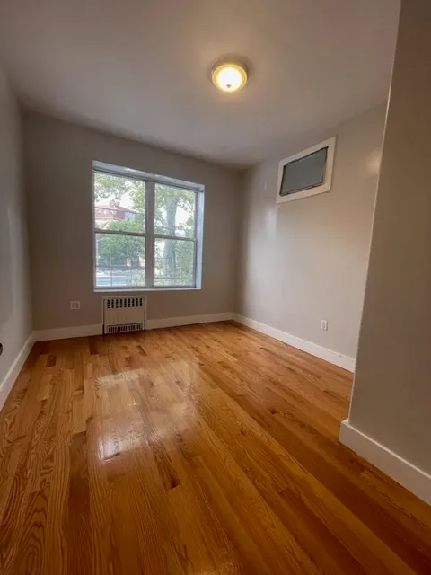 Eva Kanowitz-Kougentakis - 357 Dahill Road #1F 1 of 12