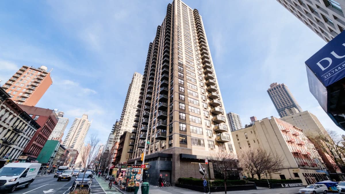 303 East 83rd Street #23G - 303 East 83rd Street #23G 1 of 15